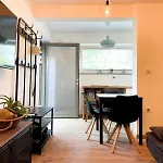 Zoela * Izola