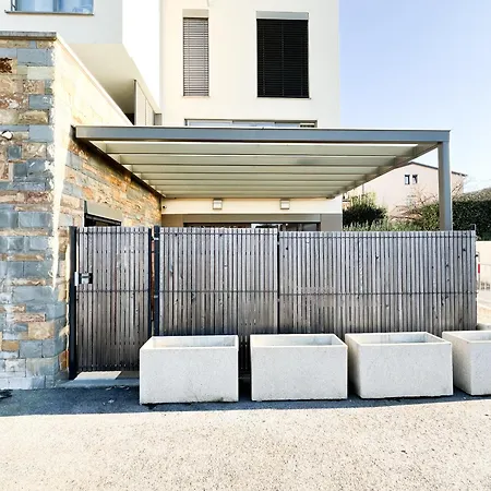 Apartma Zoela