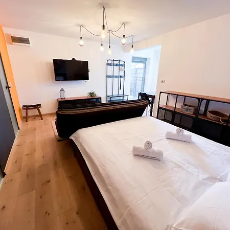 Zoela Apartman