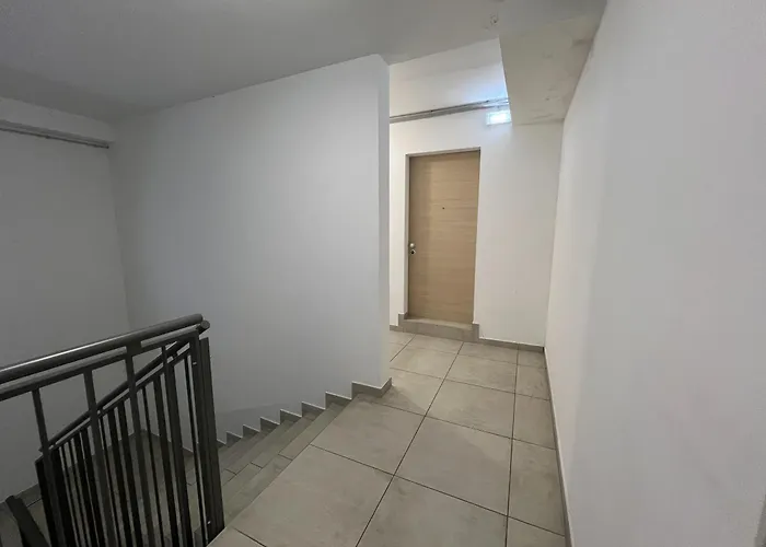 アパート Zoela イゾラ