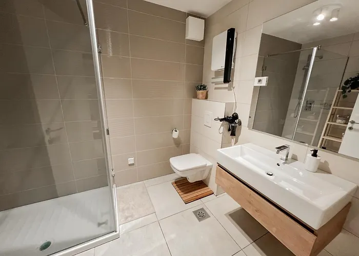 アパート Zoela イゾラ